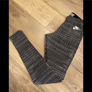 Nike black and white stripe leggings, size XS